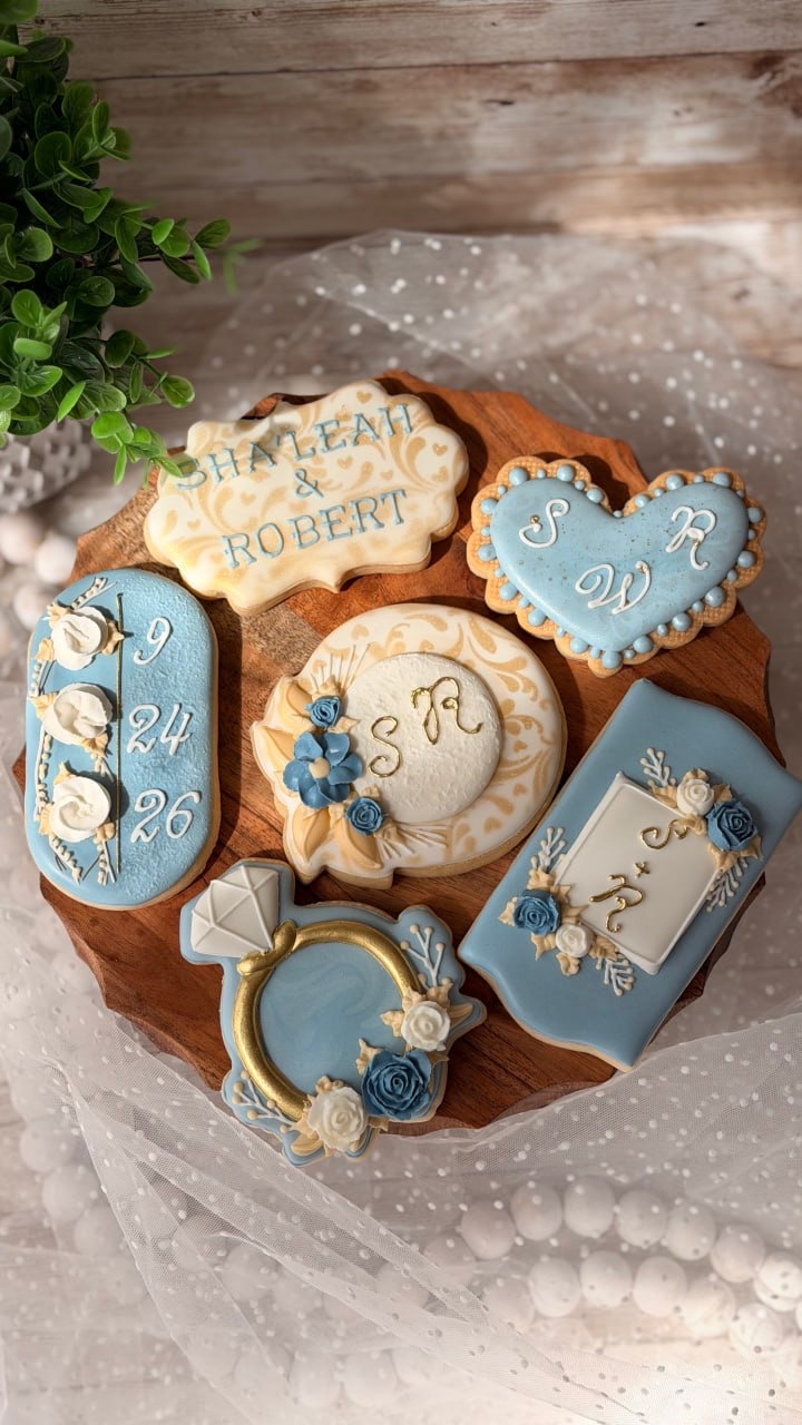 Blue, ivory and gold wedding cookies